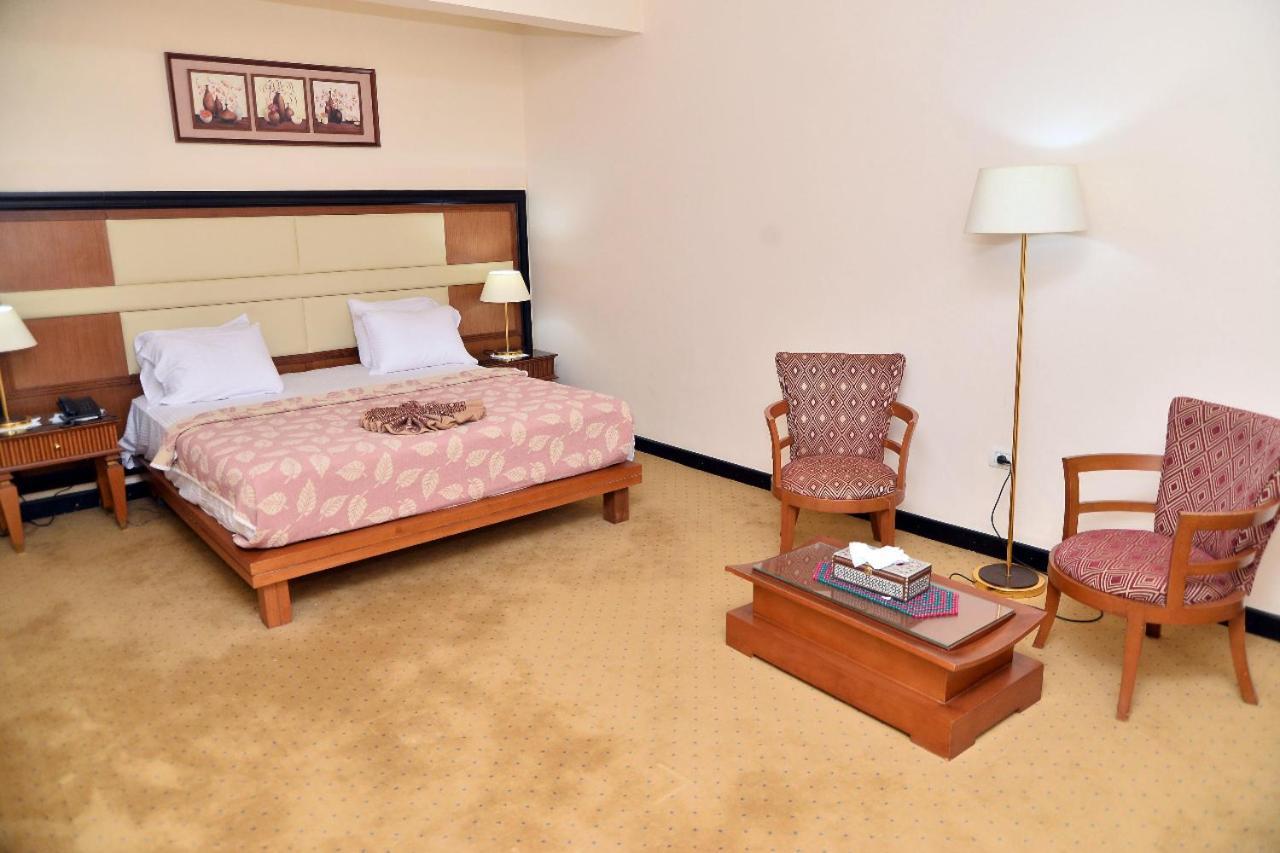 Hotel Chain Luxe Paradise Cairo